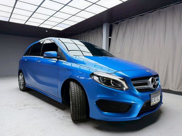 M-BENZ賓士 B180  第3張相片