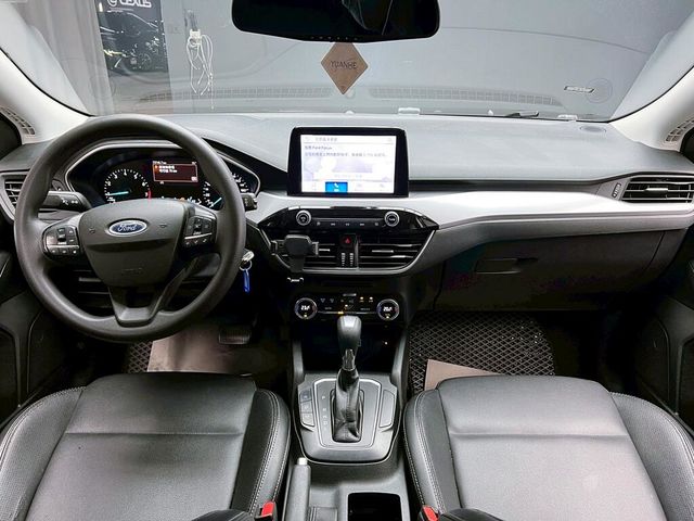 FORD福特 FOCUS  第9張相片