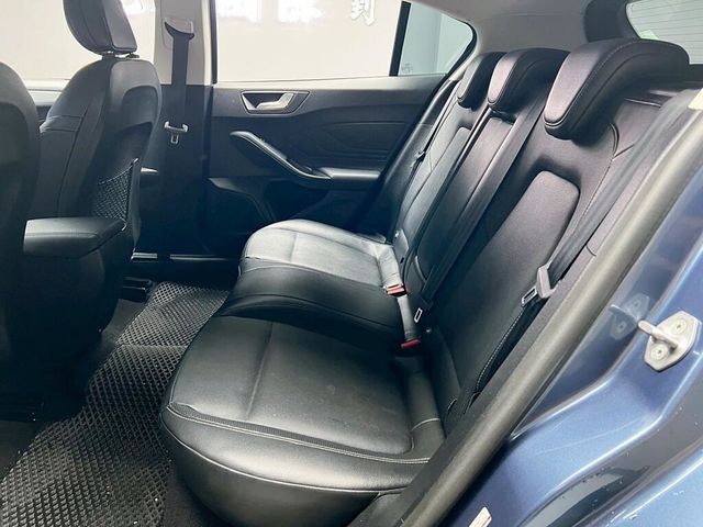 FORD福特 FOCUS  第13張相片