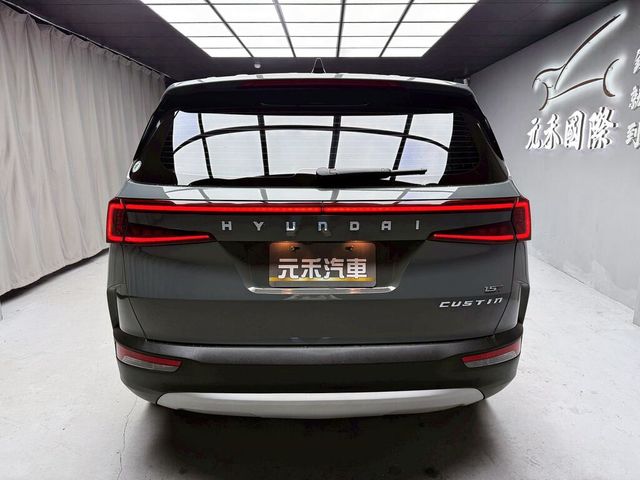 HYUNDAI現代 CUSTIN  第5張相片