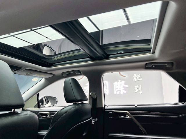 LEXUS凌志 RX300  第9張相片