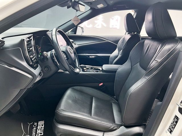 LEXUS凌志 RX350H  第11張相片