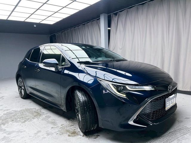 TOYOTA豐田 AURIS  第5張相片
