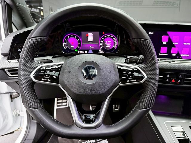 VOLKSWAGEN福斯 GOLF  第29張相片