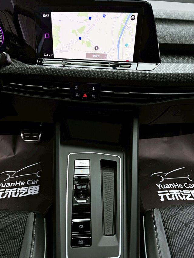 VOLKSWAGEN福斯 GOLF  第31張相片