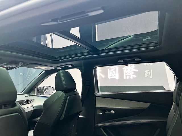 PEUGEOT寶獅 5008  第9張相片