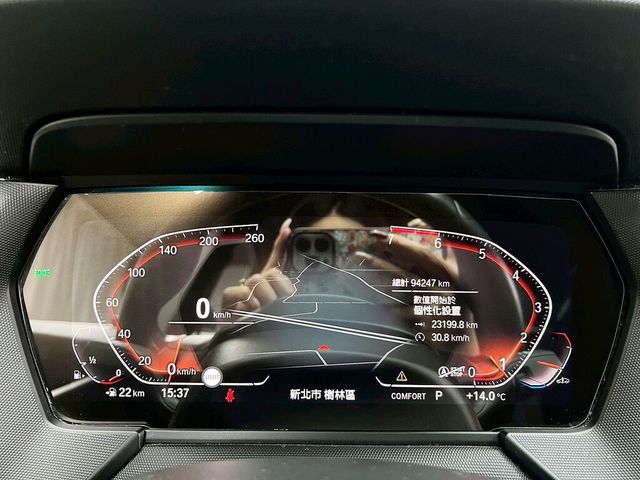 BMW寶馬 218I M SPORT  第10張相片