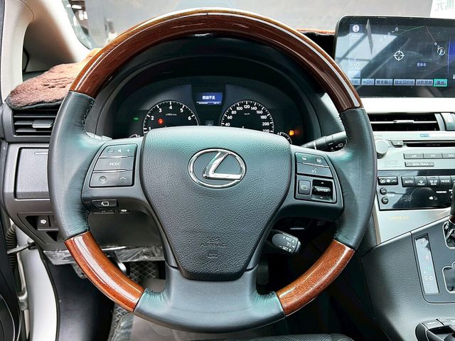 LEXUS凌志 RX350  第15張相片