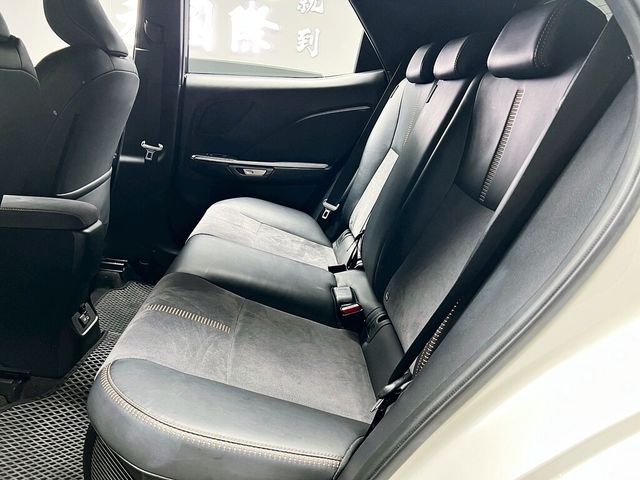 LEXUS凌志 LBX  第13張相片