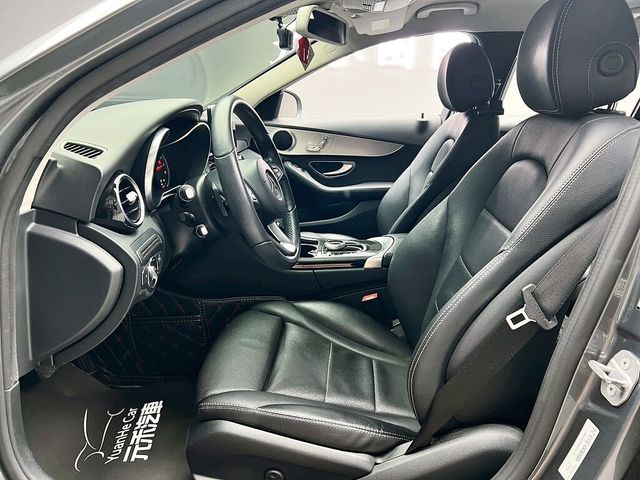 M-BENZ賓士 C200  第11張相片