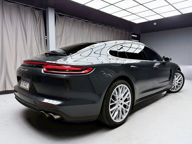 PORSCHE保時捷 PANAMERA  第6張相片