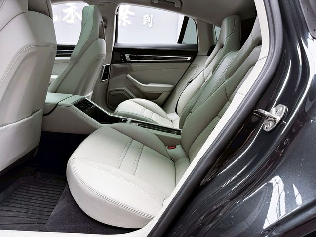 PORSCHE保時捷 PANAMERA  第13張相片
