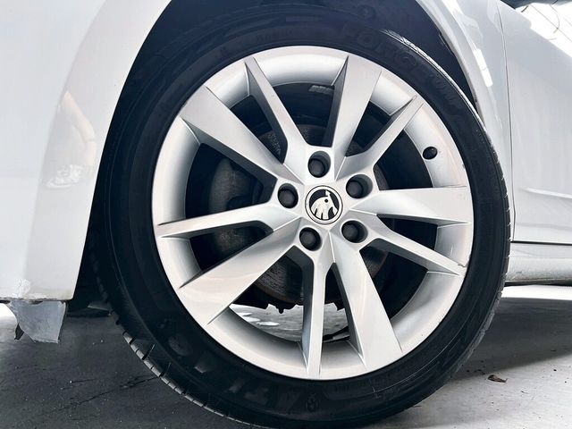 SKODA司科達 OCTAVIA  第8張相片