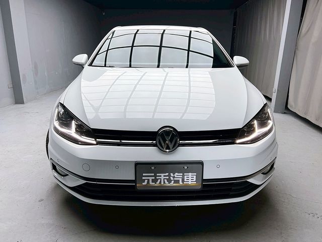 VOLKSWAGEN福斯 GOLF  第2張相片