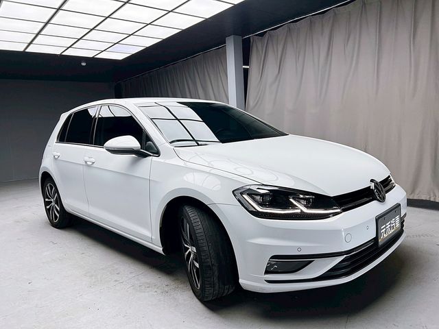 VOLKSWAGEN福斯 GOLF  第3張相片