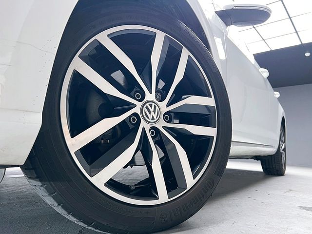 VOLKSWAGEN福斯 GOLF  第8張相片