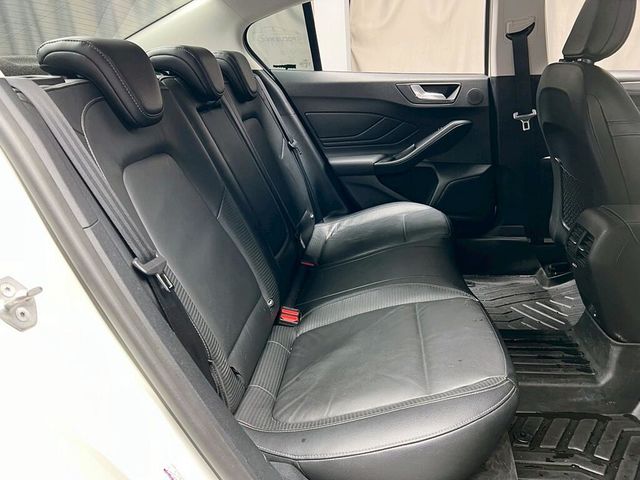 FORD福特 FOCUS  第14張相片