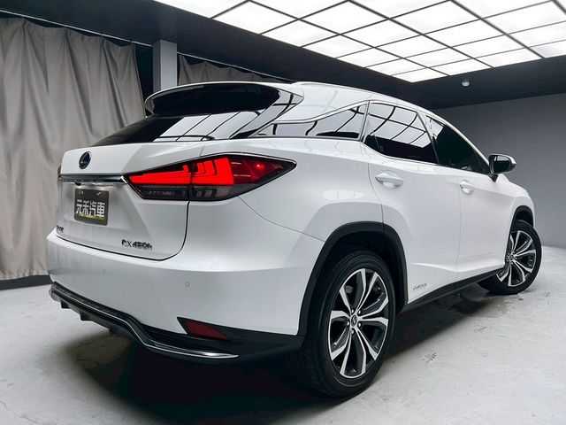 LEXUS凌志 RX450H  第6張相片