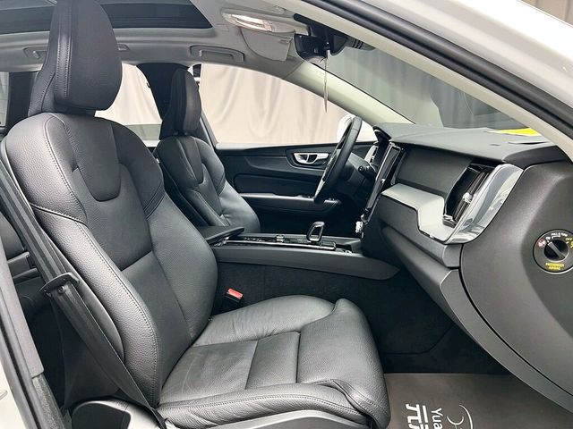 VOLVO富豪 XC60  第12張相片