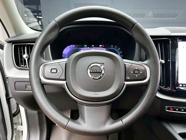 VOLVO富豪 XC60  第15張相片