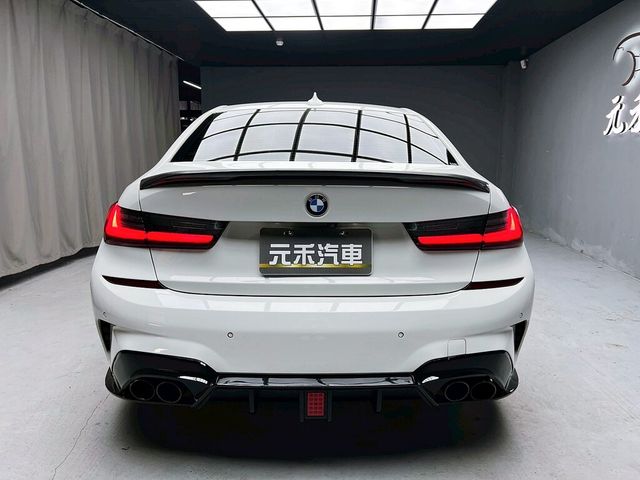 BMW寶馬 330I  第5張相片
