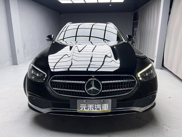 M-BENZ賓士 E200 ESTATE  第2張相片
