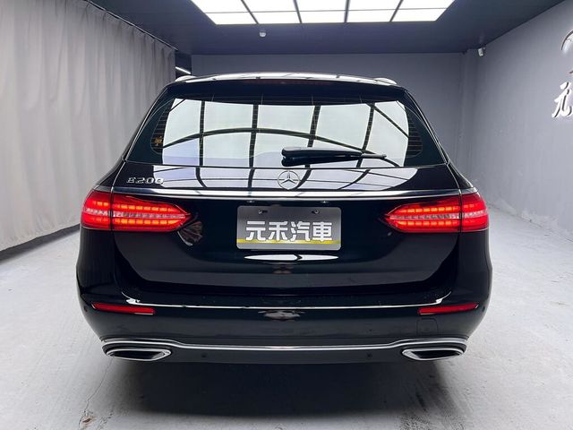 M-BENZ賓士 E200 ESTATE  第5張相片