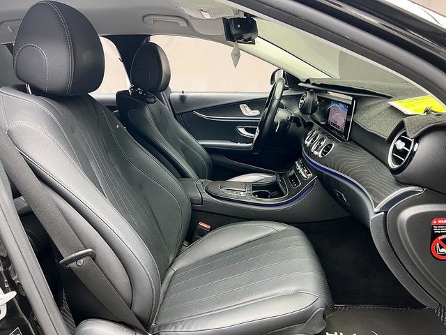 M-BENZ賓士 E200 ESTATE  第12張相片