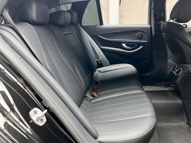 M-BENZ賓士 E200 ESTATE  第14張相片