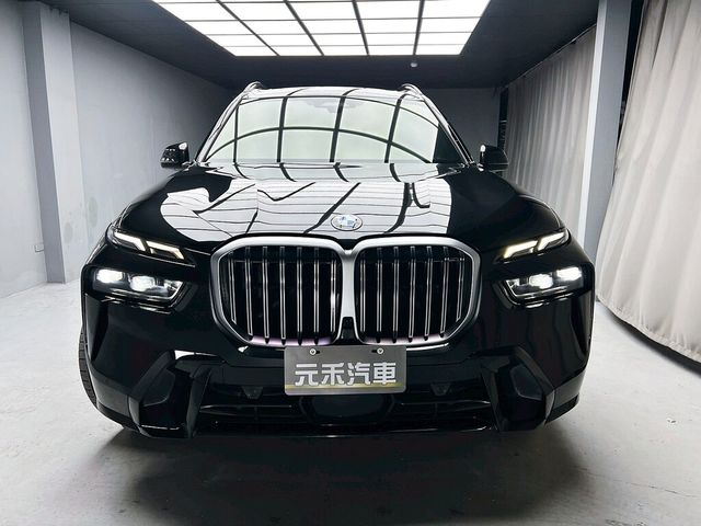 BMW寶馬 X7 XDRIVE40I  第2張相片