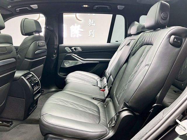 BMW寶馬 X7 XDRIVE40I  第13張相片