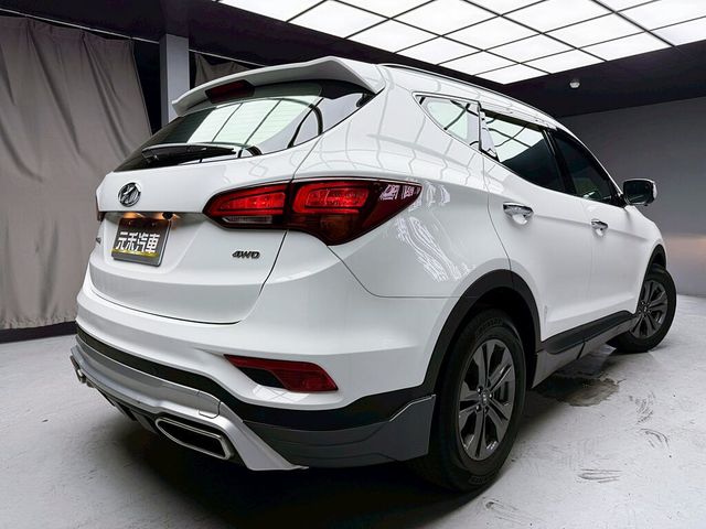 HYUNDAI現代 SANTA FE  第6張相片