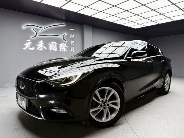 INFINITI無限 Q30  第1張相片