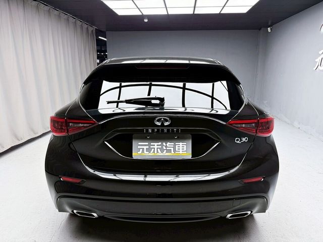 INFINITI無限 Q30  第5張相片
