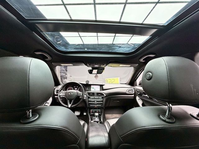 INFINITI無限 Q30  第9張相片