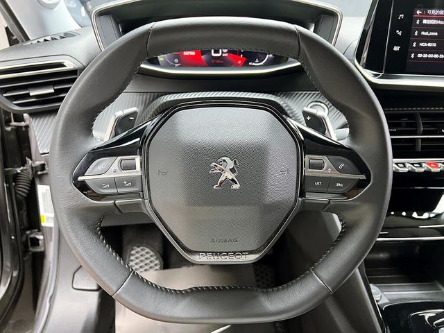 PEUGEOT寶獅 2008  第15張相片