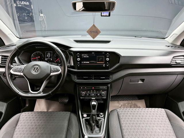 VOLKSWAGEN福斯 T-CROSS  第9張相片