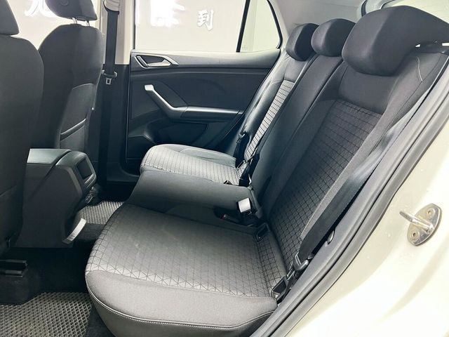 VOLKSWAGEN福斯 T-CROSS  第13張相片