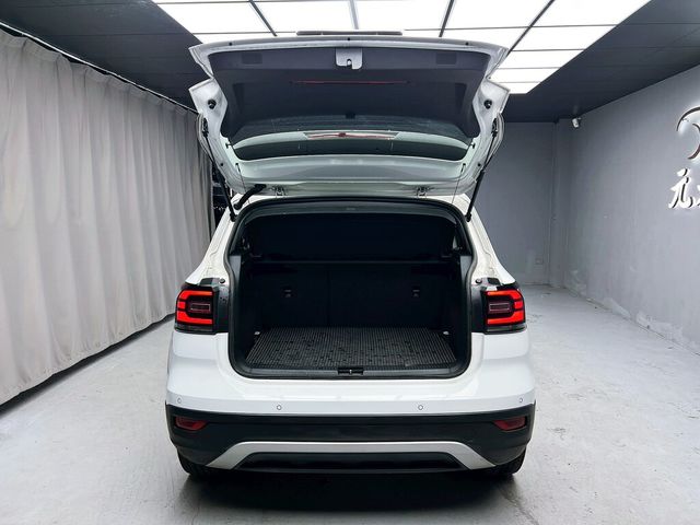 VOLKSWAGEN福斯 T-CROSS  第20張相片