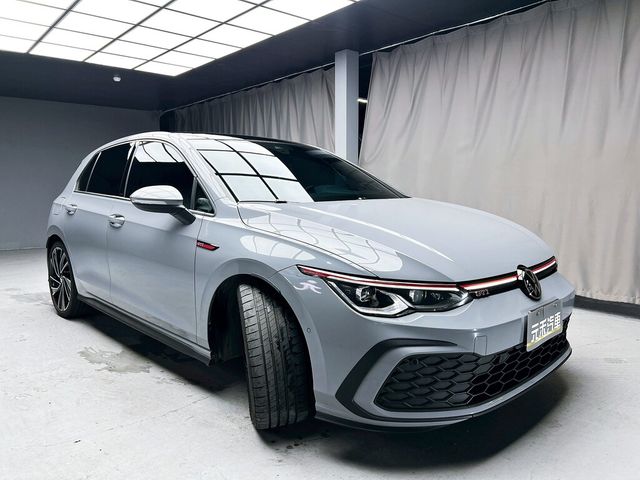 VOLKSWAGEN福斯 GOLF GTI  第3張相片