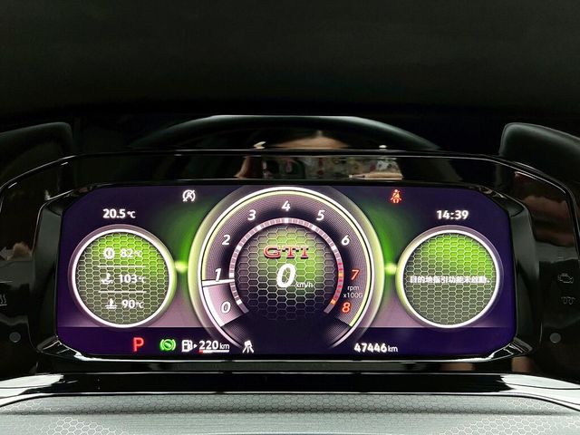 VOLKSWAGEN福斯 GOLF GTI  第10張相片