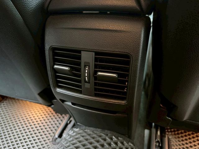 M-BENZ賓士 GLA200D  第17張相片