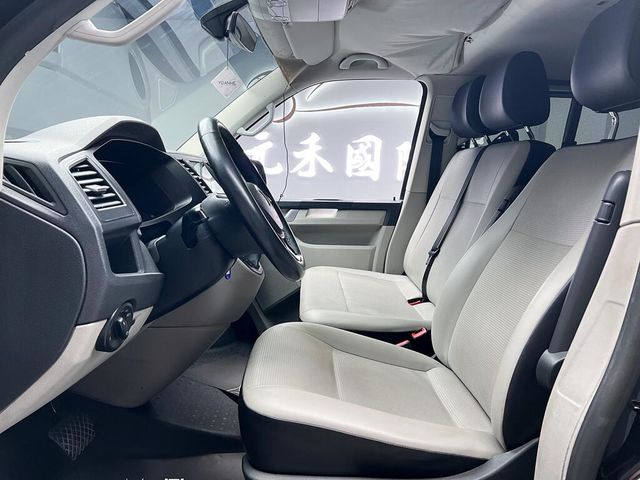VOLKSWAGEN福斯 T6 CARAVELLE  第11張相片