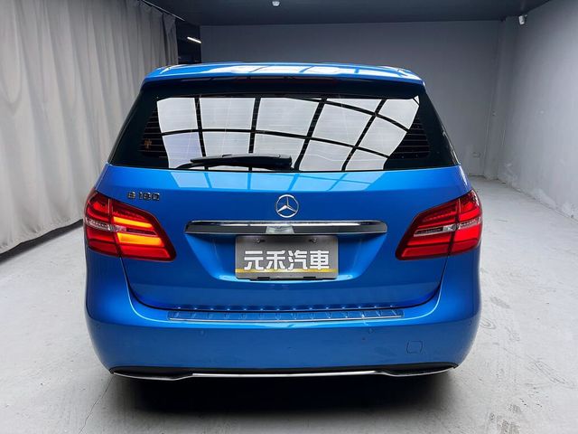 M-BENZ賓士 B180  第5張相片