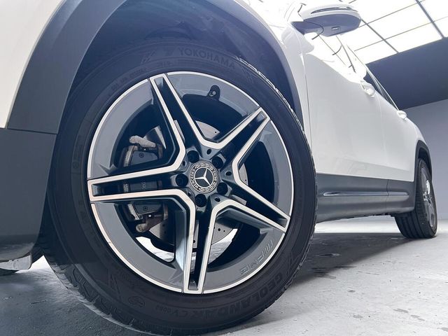 M-BENZ賓士 GLB200  第8張相片