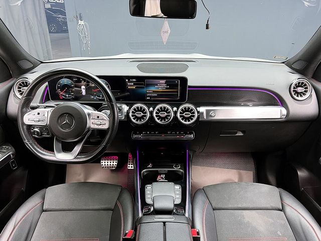 M-BENZ賓士 GLB200  第9張相片