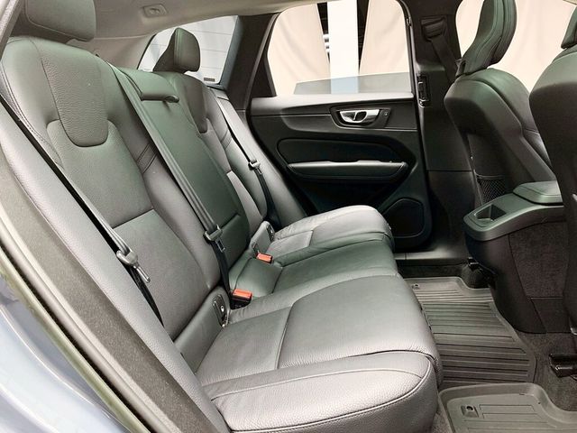 VOLVO富豪 XC60  第14張相片