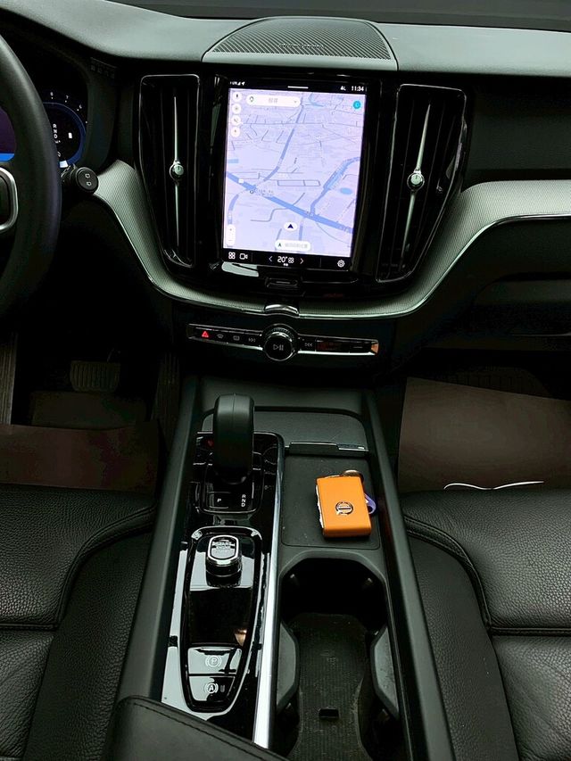 VOLVO富豪 XC60  第16張相片