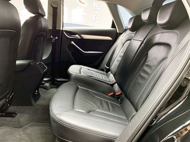 AUDI奧迪 Q3  第13張相片