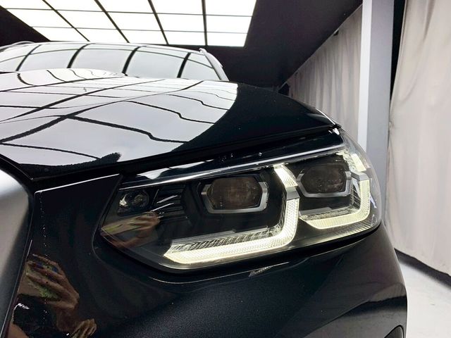 BMW寶馬 X3  第7張相片